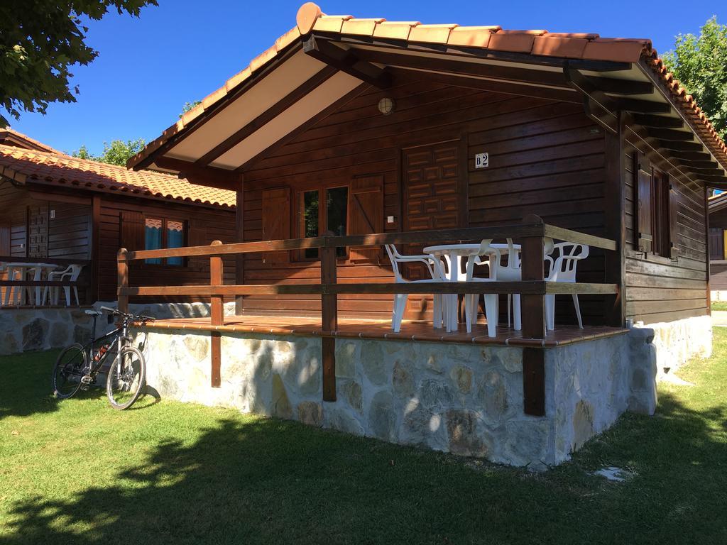 Bungalows Playa De Oyambre San Vicente De La Barquera Εξωτερικό φωτογραφία